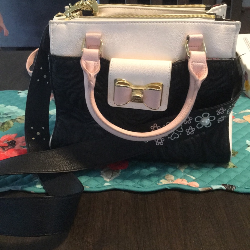 Betsey Johnson purse